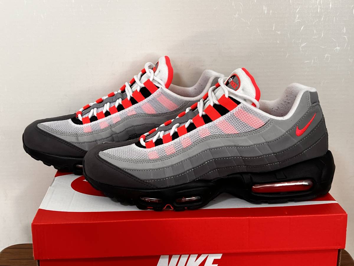 IKE AIRMAX 95 OG エアマックス95 OG AT2865-100　ソーラーレッド　US10.5 28.5cm_画像2