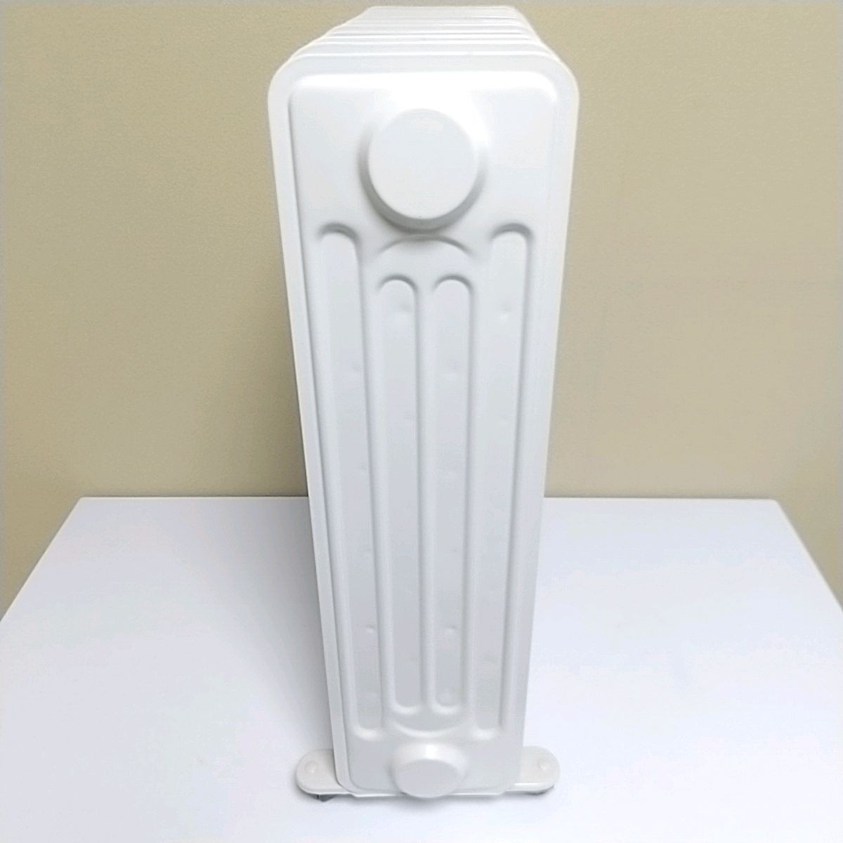 kaz オイルヒーター KQ131H フィン10枚 1300w 電気 送料込 kaz オイルヒーター KQ131H フィン10枚 1300w 電気 送料込
