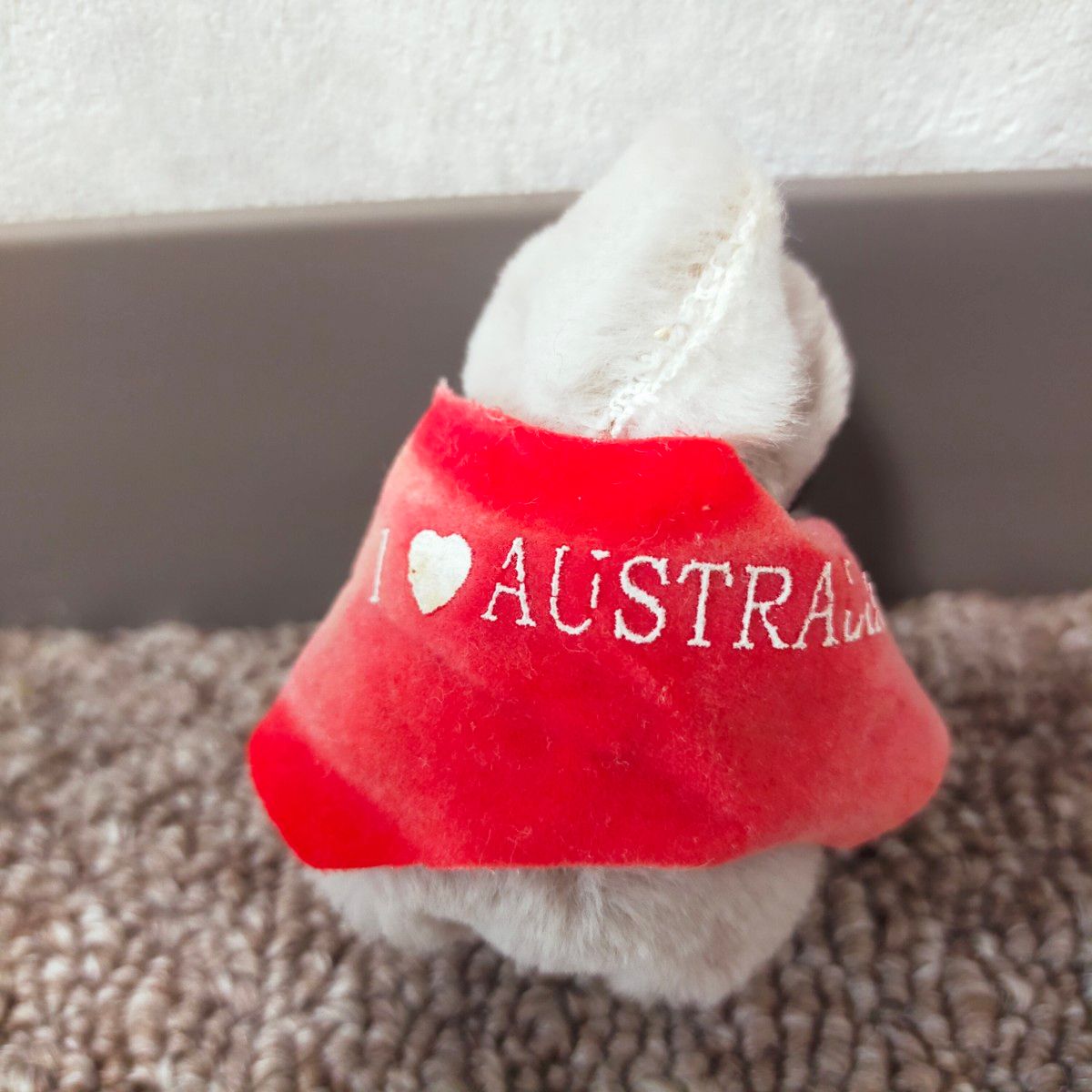 コアラ　抱きつき　 ぬいぐるみ　 人形　オーストラリア　グレー　ふわふわ　手のひらサイズ