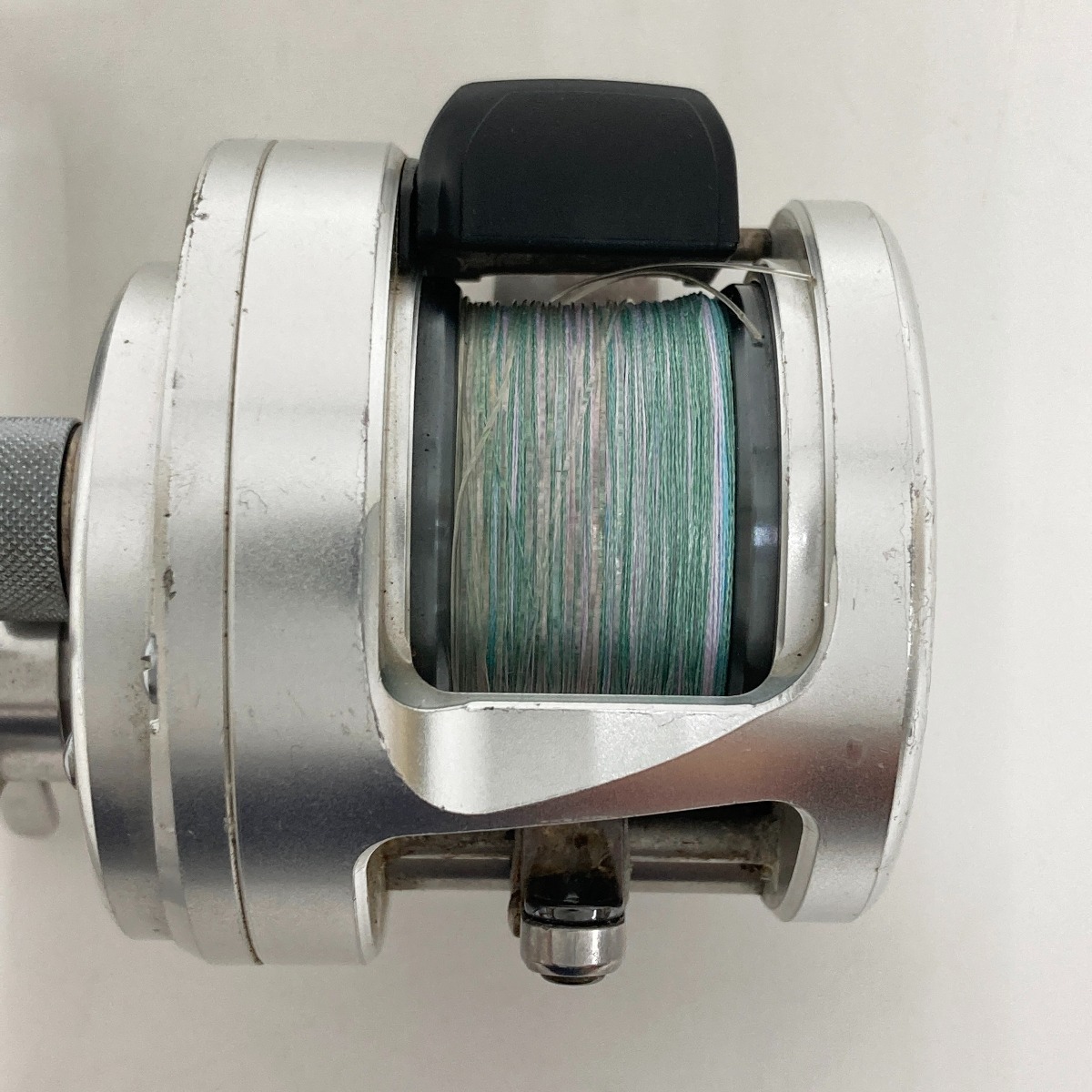 〇〇 SHIMANO シマノ OCEA CALCUTTA 11 オシアカルカッタ 200HG 右巻き 02778 ベイトリール 傷や汚れあり_画像4