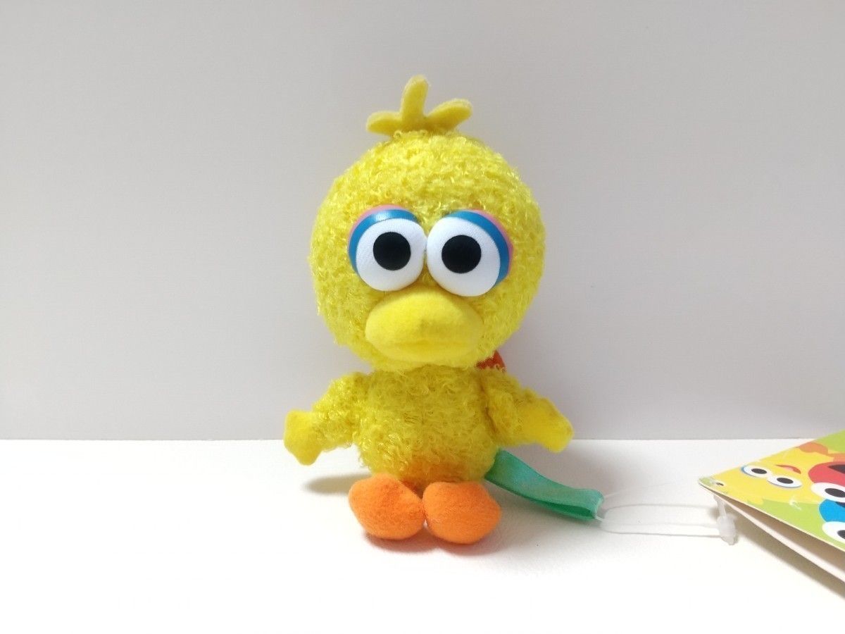 fa knee head Big Bird mascot ball chain 2006 year tag attaching Sesame Street soft toy Sanrio 