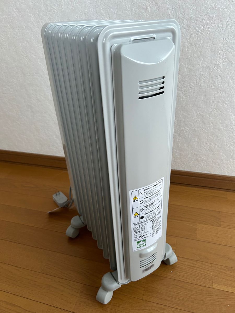 DeLonghi  オイルヒーター H770812EFSN