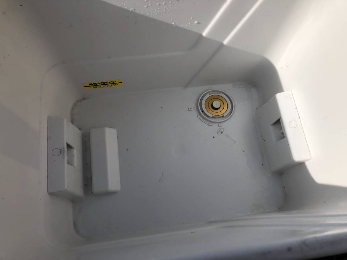 持ち運び N-4460 IRIS 高圧洗浄機 タンク式 アイリスオーヤマ 静音 小型 家庭用 温水対応 洗車 車 庭 掃除 水 清掃 SBT-411_画像4