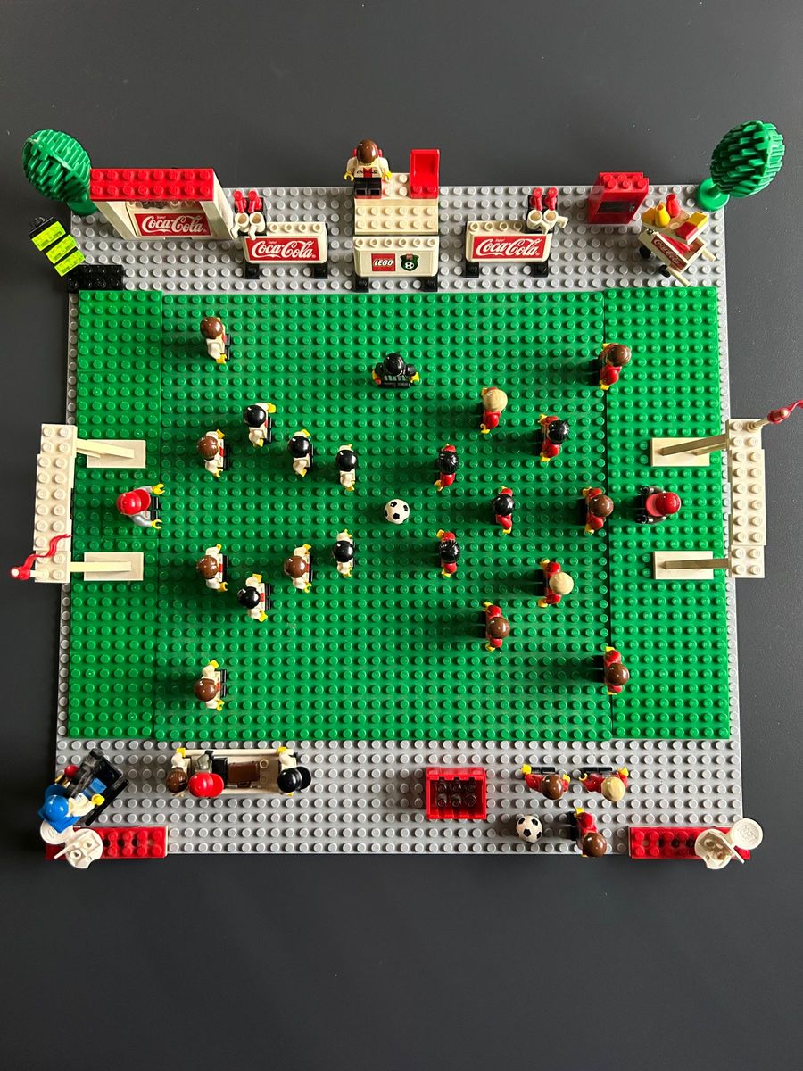 【超レア】レゴ（ LEGO ）サッカー　コカ・コーラ　おまけ（ノベルティ）日韓ワールドカップコレクション