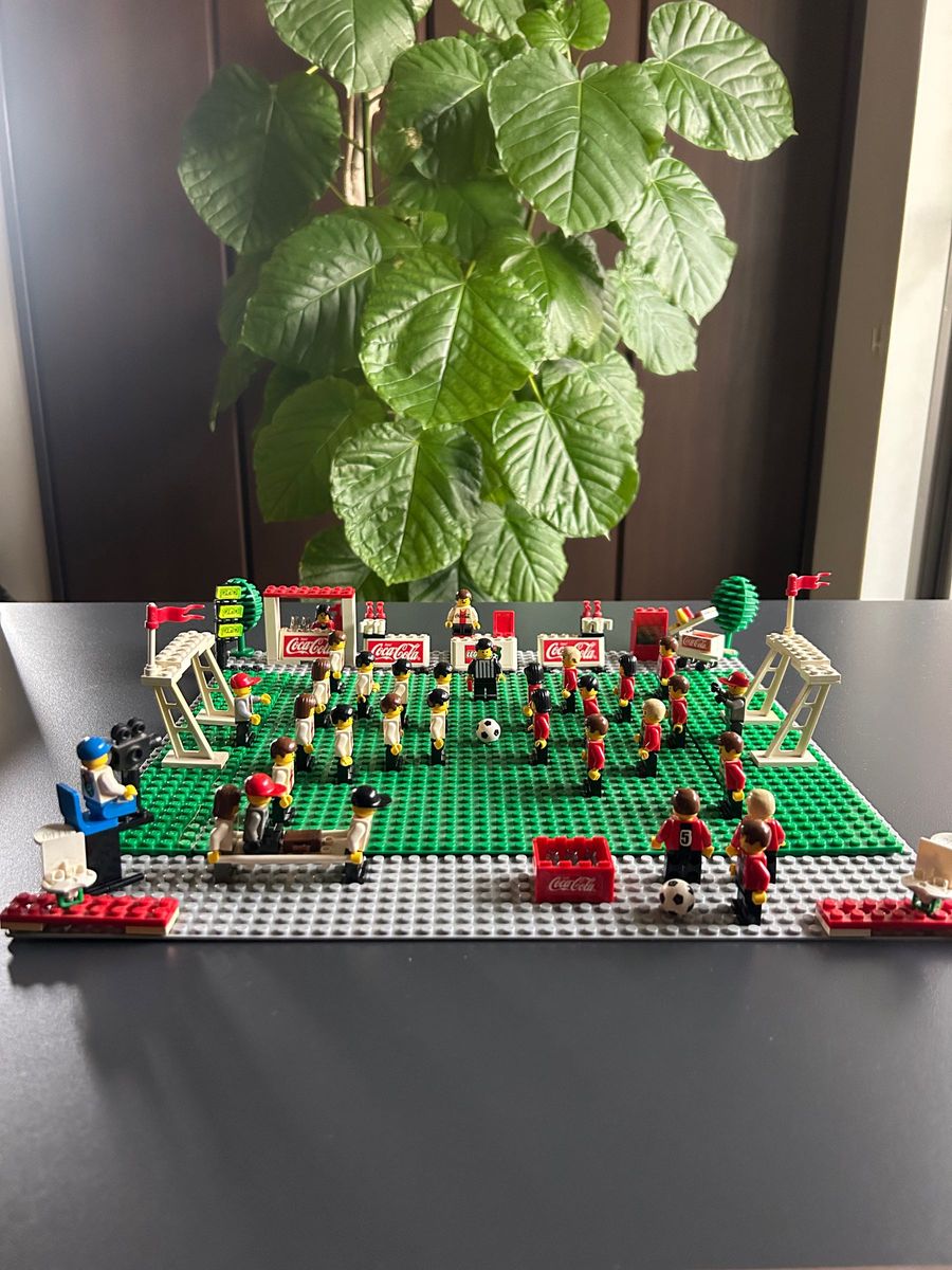 【超レア】レゴ（ LEGO ）サッカー　コカ・コーラ　おまけ（ノベルティ）日韓ワールドカップコレクション