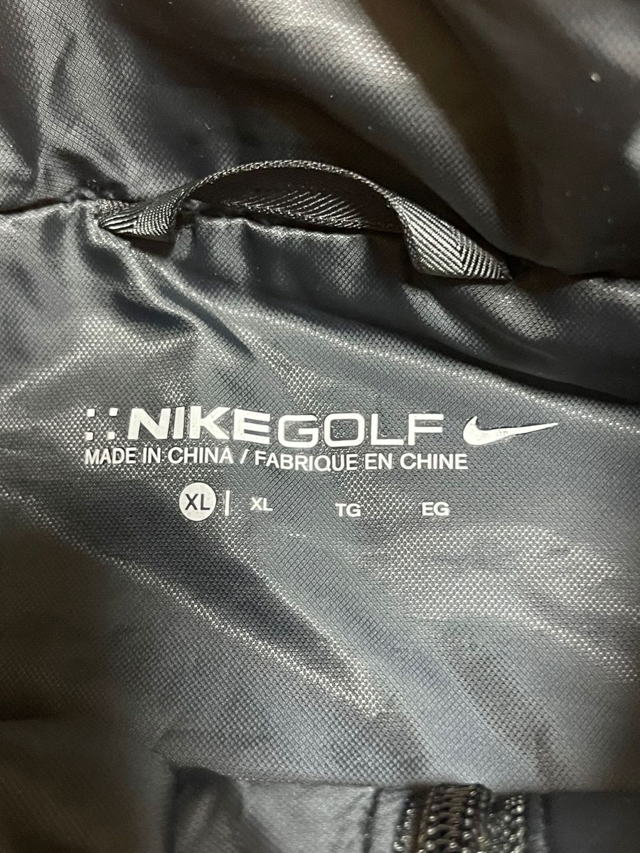 NIKE ナイキ ブラック ゴルフ GOLF ジャケット ナイロン　ブラック　サイズLL 中古品