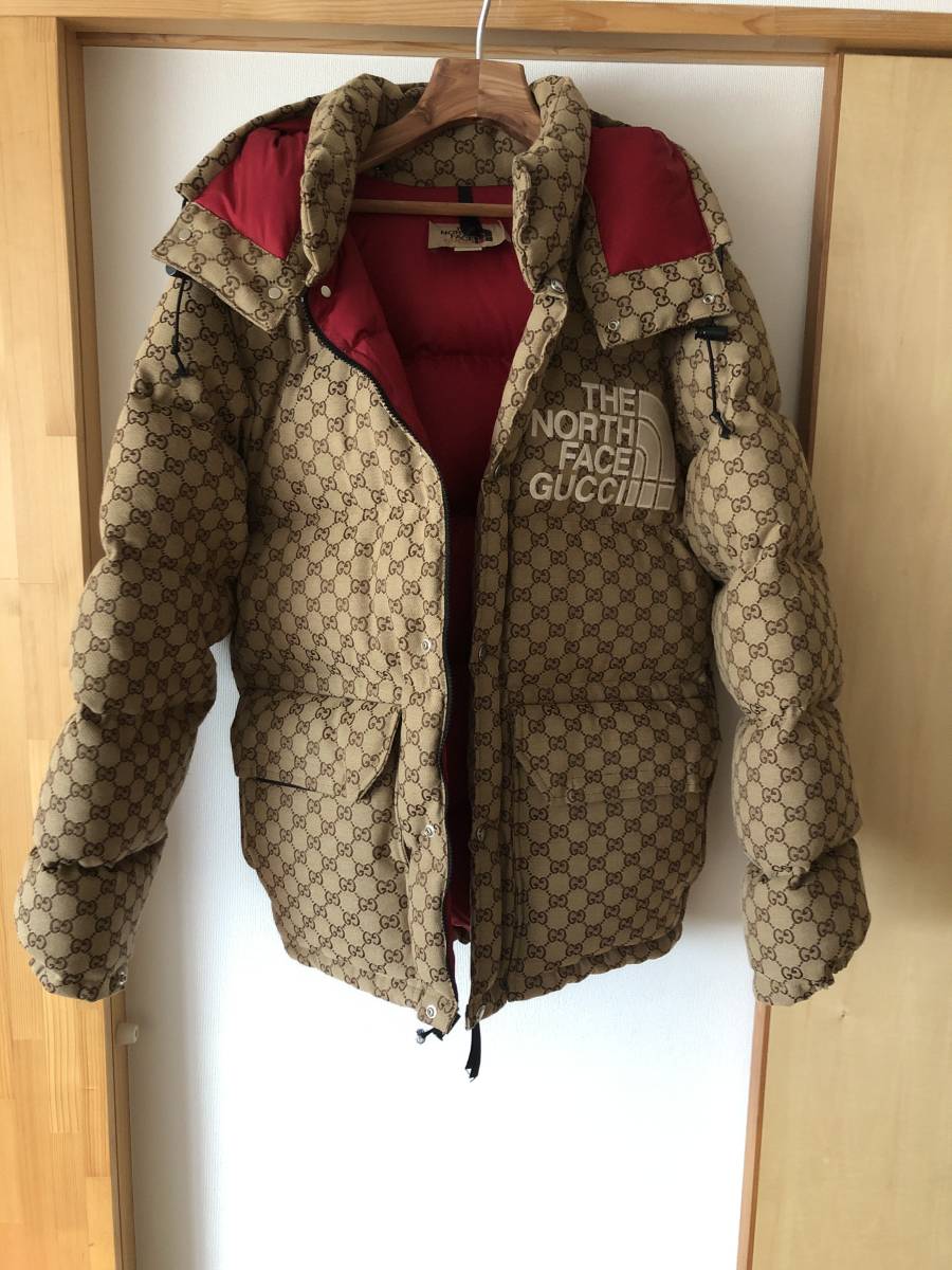 GUCCI North face グッチ ノースフェイス ダウンジャケット ベージュ サイズM 国内正規品_画像4