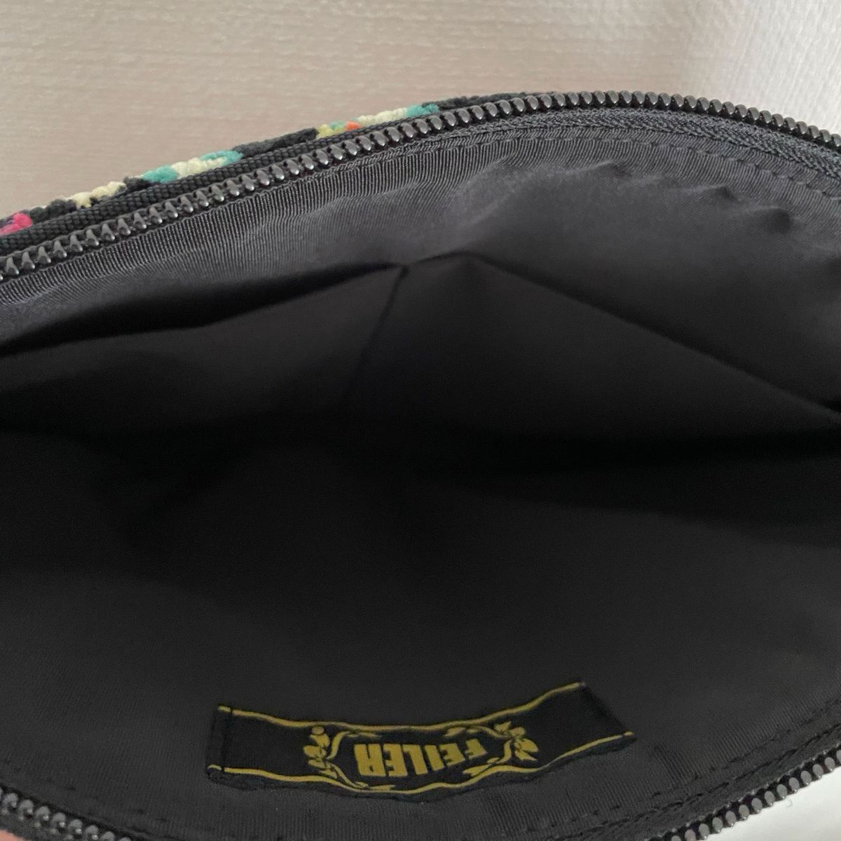あなたのお気に入り見つけよう 美品◎ フェイラー 斜めがけ可
