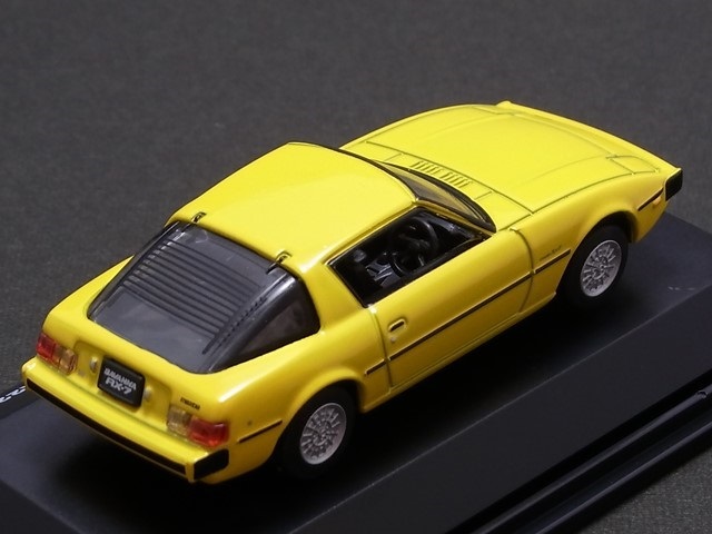 ☆日曜夜☆ルース☆MAZDA SAVANNA RX-7 (SA22C)☆MAZDA ROTARY HISTORIES COLLECTION☆REAL-X☆1/72_画像2