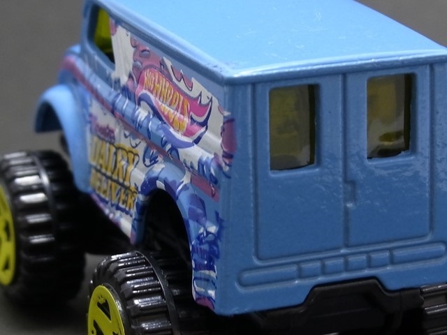 ☆☆日曜夜☆未開封新品☆MONSTER DAIRY DELIVERY (1985 DIVCO MILK TRUCK) (第1世代金型)☆HOT WHEELS_画像2