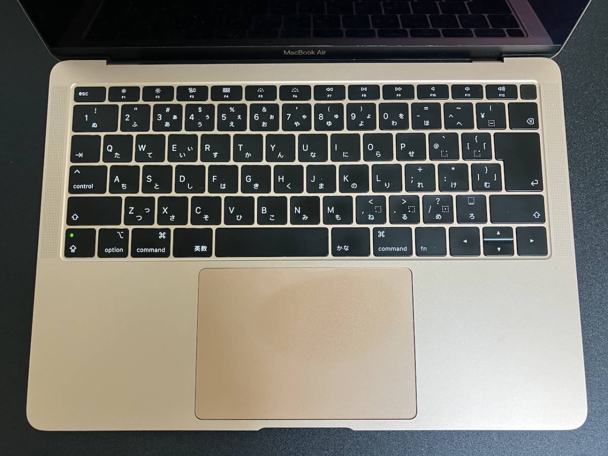 MacBook Air (Retina, 13-inch, 2018) SSD 256GB/メモリー8GB MacOS Sonoma ゴールド画面表示なし ジャンク扱い♪_画像2