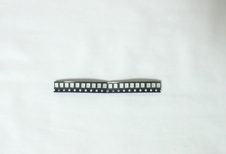 チップLED3528赤色20個セット（高輝度、SMD、新品）_画像1