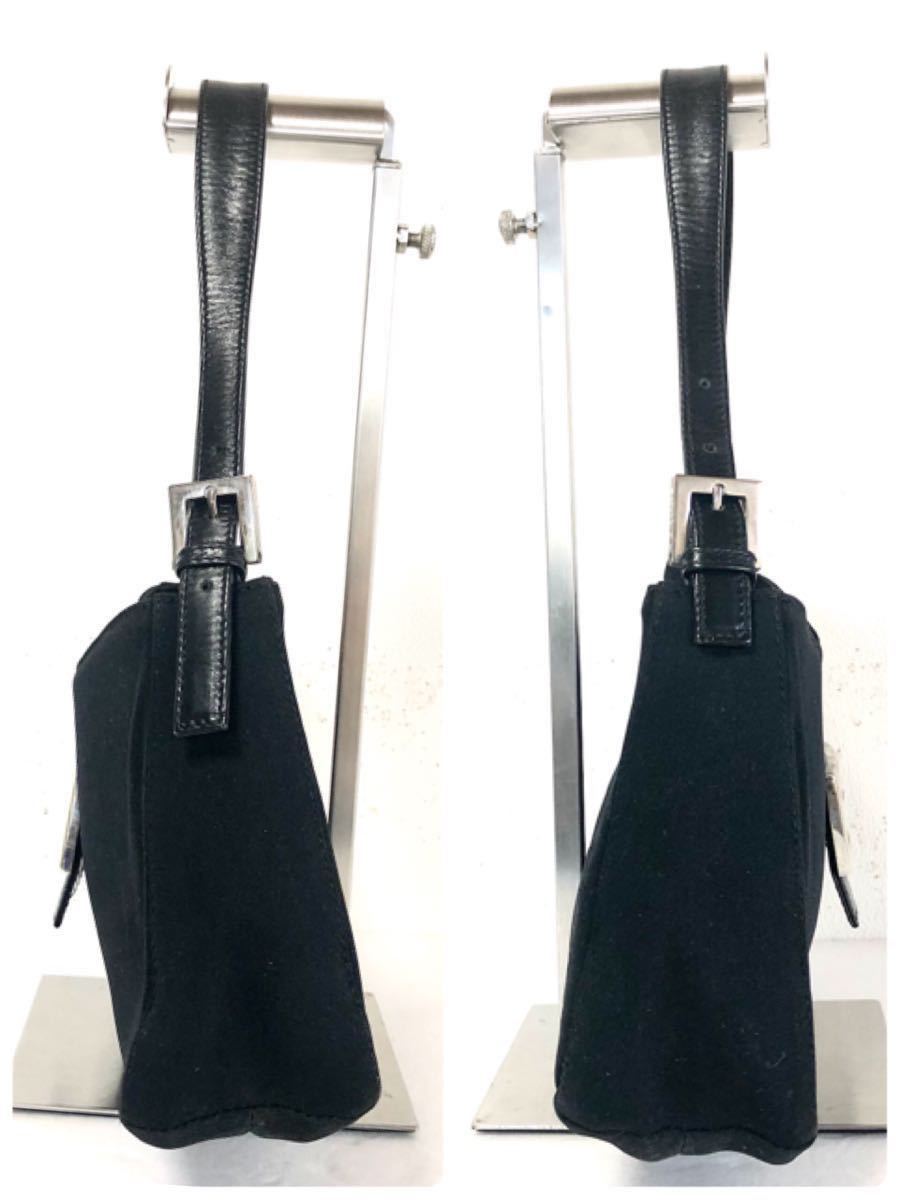 美品 希少 FENDI フェンディ マンマバケット ハンドバッグ 美品 希少 FENDI フェンディ マンマバケット ハンドバッグ
