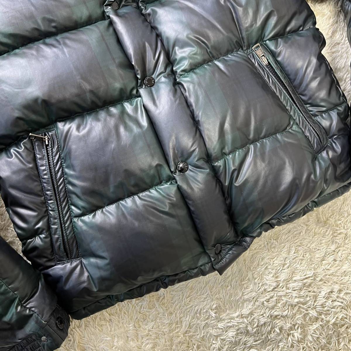 F21 美品!!肉厚極暖!希少L〜XL!!モンクレール MONCLER COMBLOUX コンブルー ダウンジャケット チェック柄 緑 グリーン 3 大きめサイズ◎_画像5