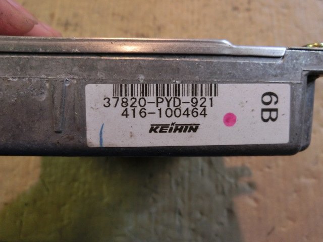 モビリオ　GB1　エンジンコンピューター　ECU　37820-PYD-921　純正　15071　伊t_画像6