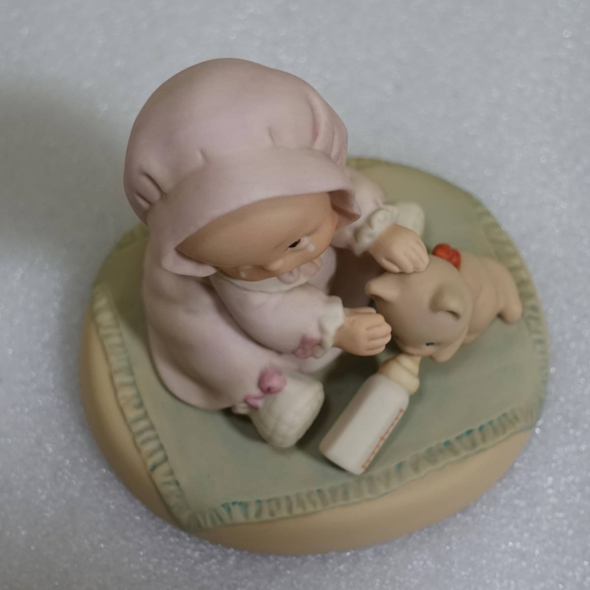 ◆エネスコ社 ◆Enescoマーベル ルーシー アトウェル 陶器人形 ◆メモリーズオブイエスタディ#523232 アトウェル人形◆置物◆赤ちゃんの画像9