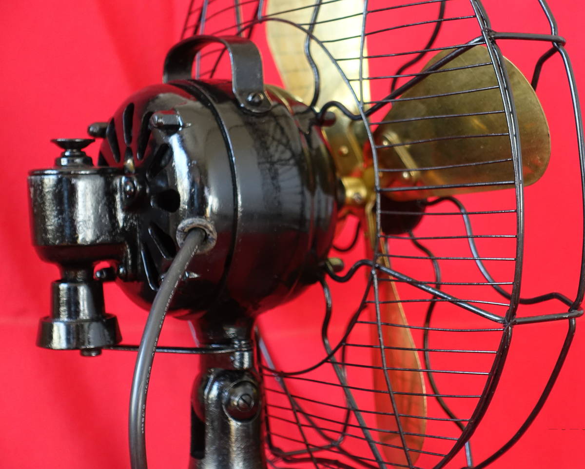 真鍮4枚羽根のShibaura(芝浦)製のアンティーク扇風機　レトロ扇風機_画像7