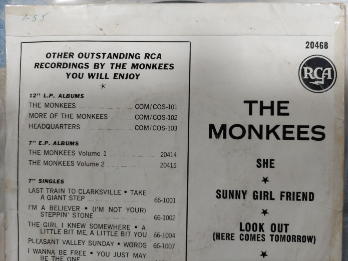 レア★【EP】「ザ・モンキーズ」THE MONKEES”SHE／SUNNY GIRLFRIEND／LOOK OUT／GONNA BUY ME A DOG“ オーストラリアRCA盤_画像6