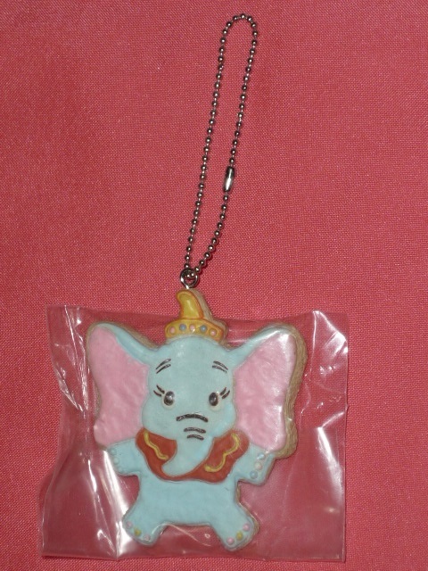  ultra rare! Kawai i! Disney Dumbo cookie manner mascot key chain *
