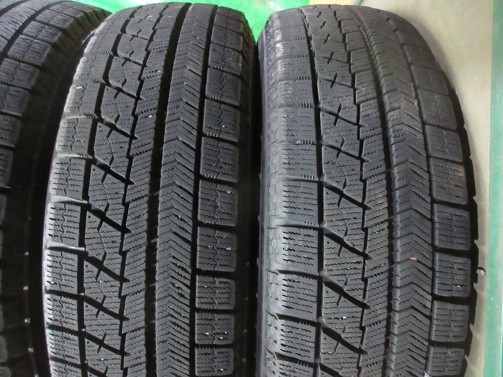 2018年製 ブリヂストン ブリザック BRIDGESTONE BLIZZAKVRX 155/65R14 4本 No.4378S スタッドレス 雪 氷 冬タイヤ 軽自動車等 70％残溝_画像3