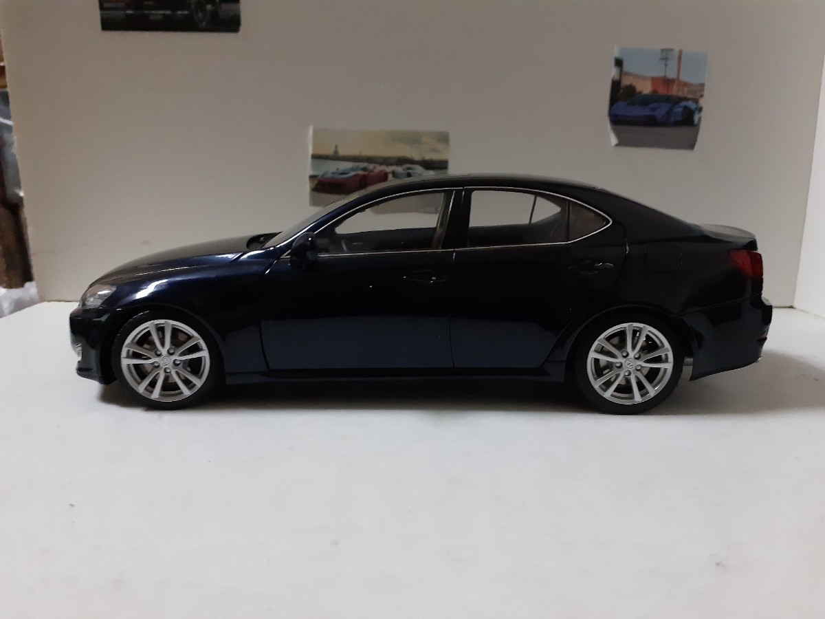 オートアート 1/18 2006 LEXUS IS 350 ジャンク品_画像4