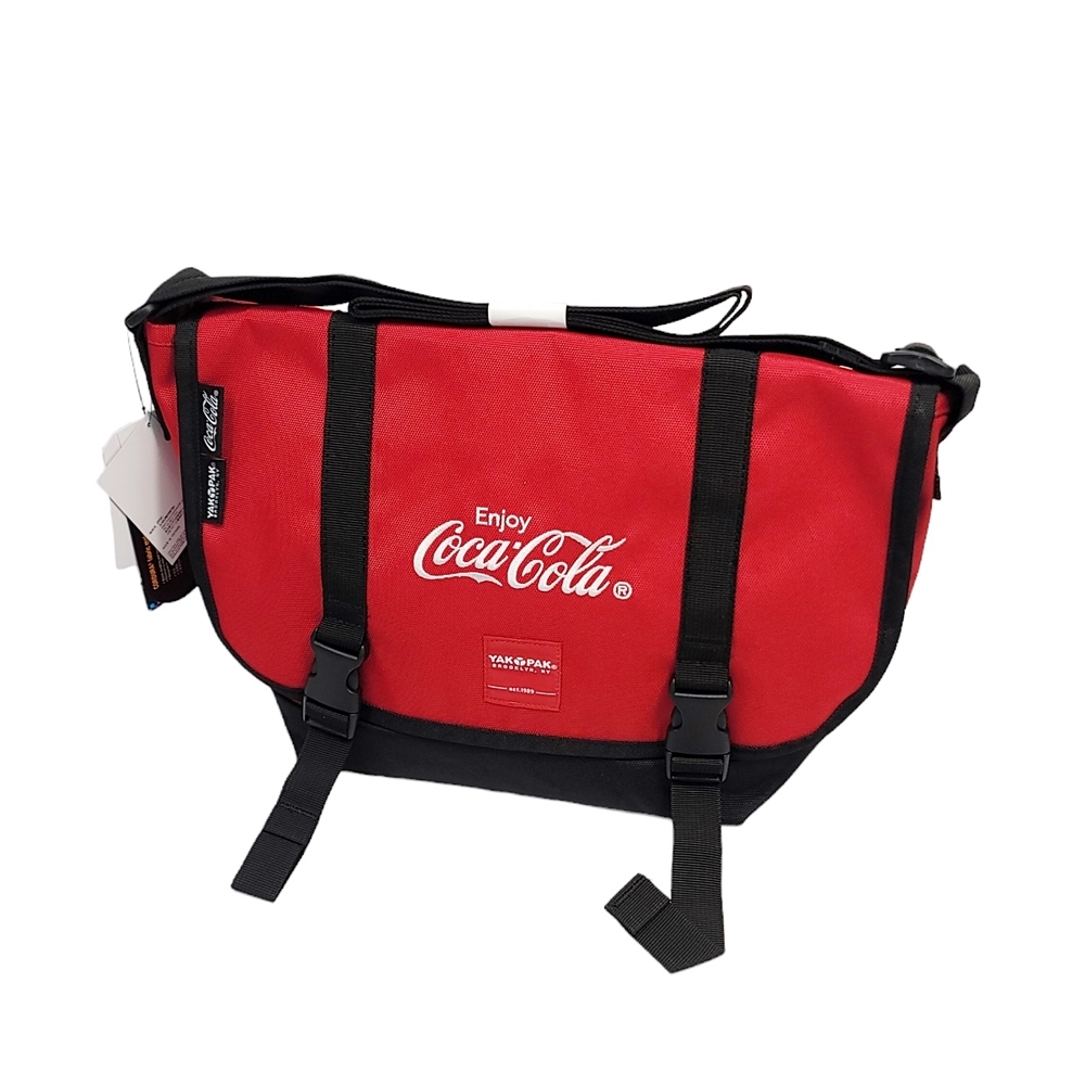 WC507 未使用 YAKPAK ヤックパック Coca-Cola コカ・コーラ CORDURA メッセンジャーバッグ ショルダーバッグ レッド YAKCC-004 ●60_画像1