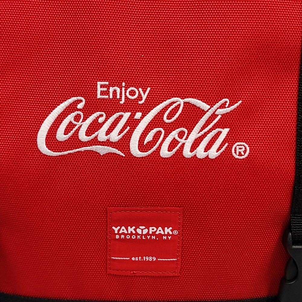 WC507 未使用 YAKPAK ヤックパック Coca-Cola コカ・コーラ CORDURA メッセンジャーバッグ ショルダーバッグ レッド YAKCC-004 ●60_画像7