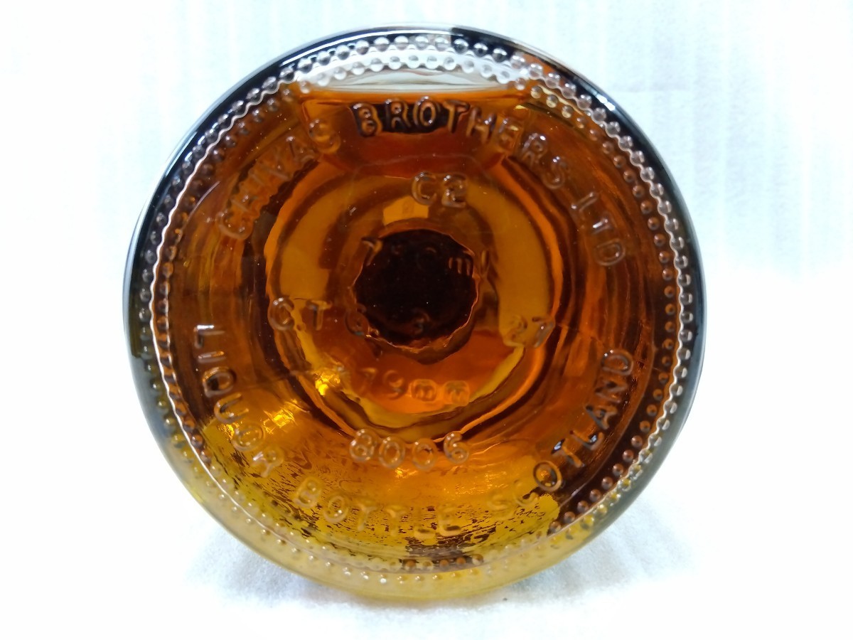 【未開栓】ウイスキー特級 CHIVAS REGAL 12年 750ml アルコール度数40度　箱付き　八王子引き取りOK1295_画像3