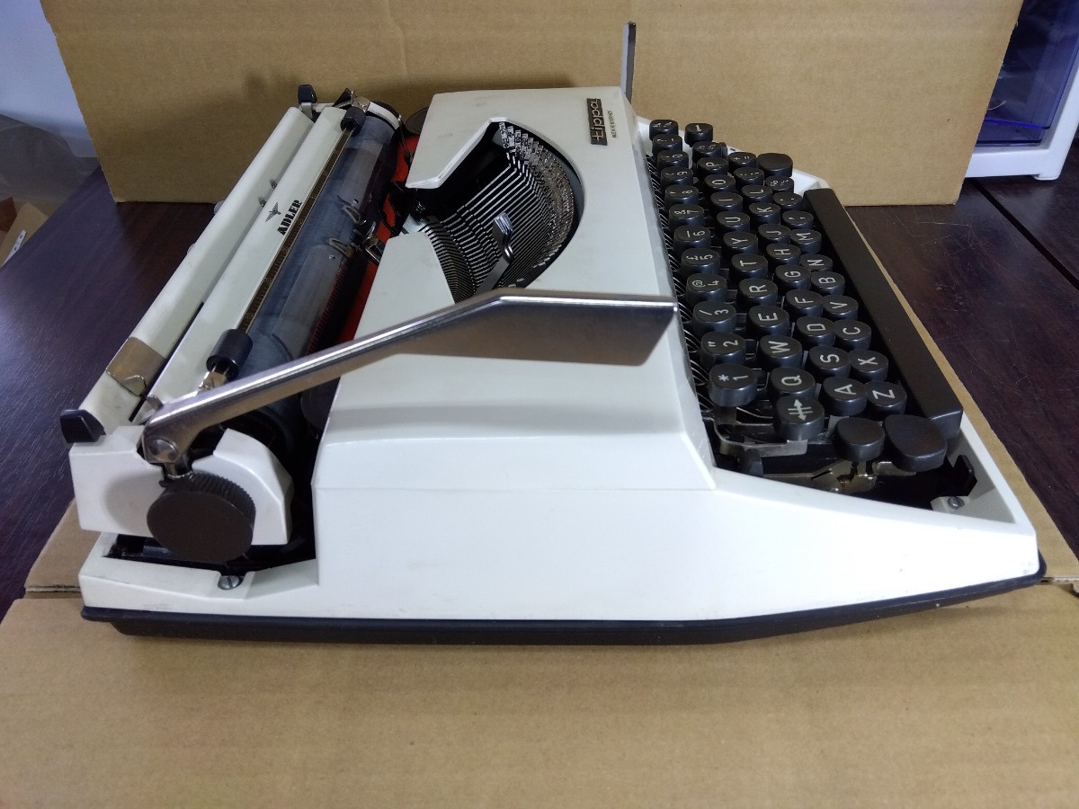 ADLER typewriter tippal with cover Hachioji receipt OK1105