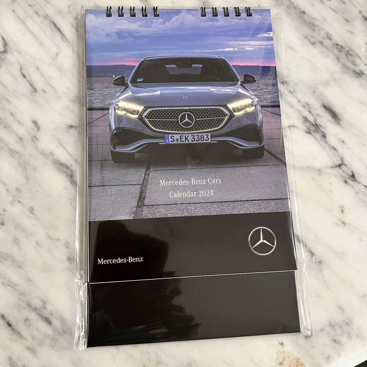 メルセデスベンツ 卓上カレンダー Mercedes Benz _画像1