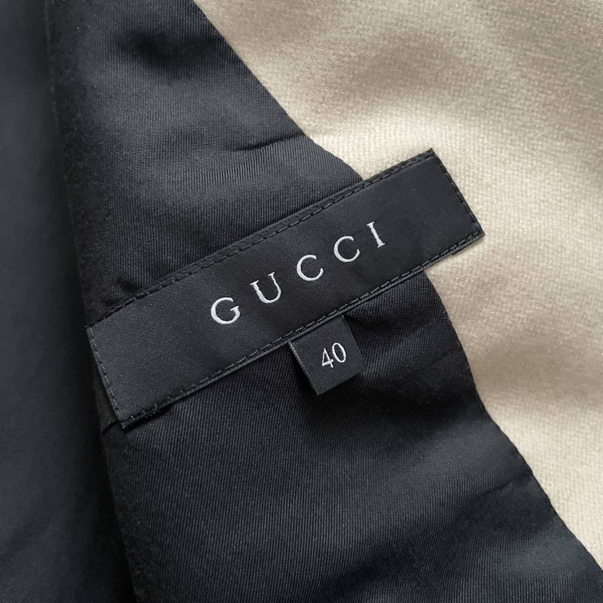 【送料無料】【美品】素敵なカラー♪ GUCCI グッチ カシミヤ×ウール パンツスーツ 40/36 ピンクベージュ ケリングジャパン オケージョン_画像6