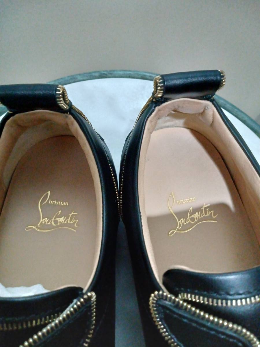 新品同様 クリスチャンルブタン Christian Louboutin BLACK Gold ルイスジュニア スパイク スニーカー スタッズ 40.5_画像6