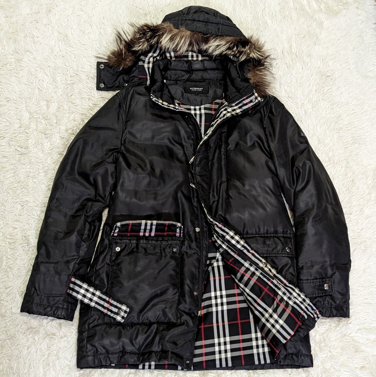 【希少Lサイズ】バーバリー ブラックレーベル ダウン コート シルバーフォックスファー BURBERRY BLACK LABEL ジャケット コート アウター_画像2