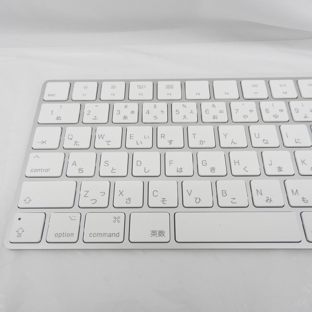 1円～【美品】Apple アップル Magic Keyboard マジックキーボード ワイヤレスキーボード (JIS) MLA22J/A 11445374 1209_画像3