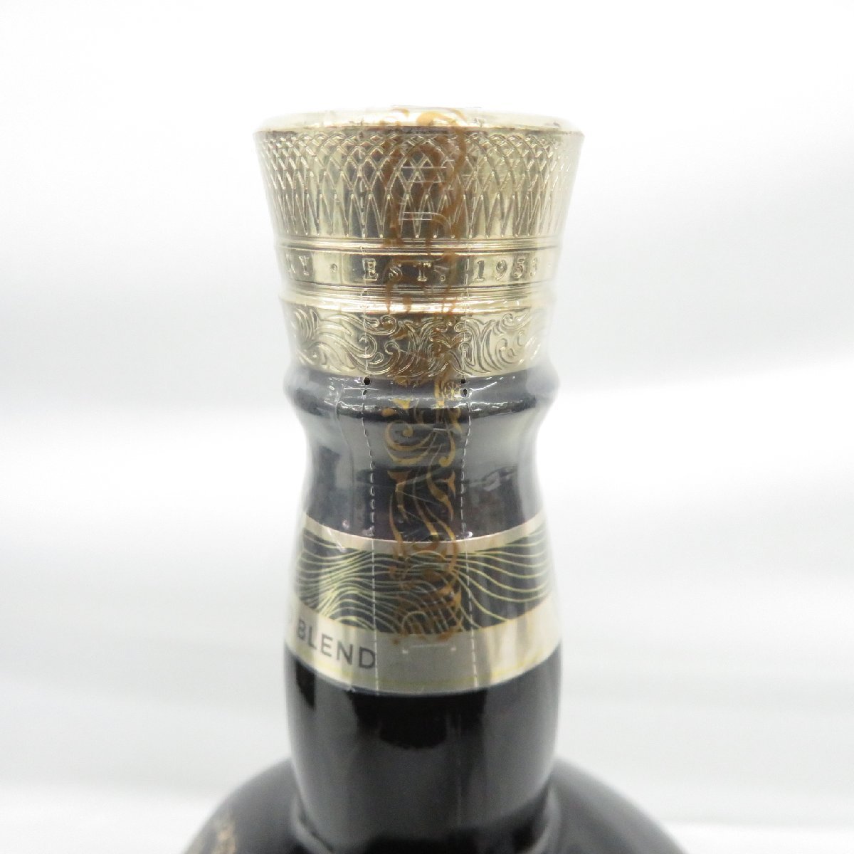 【未開栓】ROYAL SALUTE ロイヤルサルート 21年 ザ・ピーテッドブレンド 黒陶器ボトル ウイスキー 700ml 40% 1419g 箱付 903325740 1212_画像5