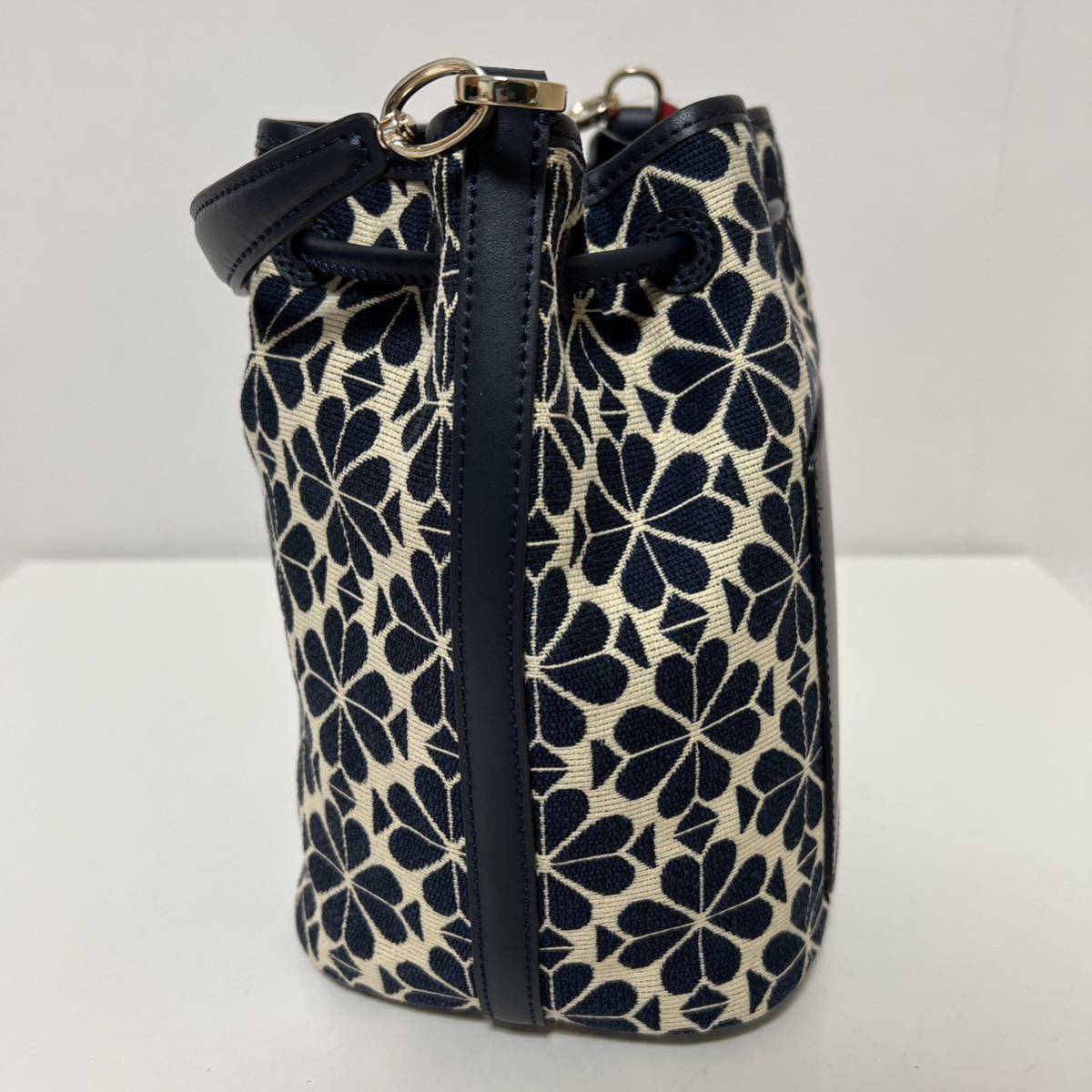 kate spade new york ケイトスペード ニューヨーク スペード フラワー ジャカード ミディアム バケット バッグ 2way ネイビー 未使用