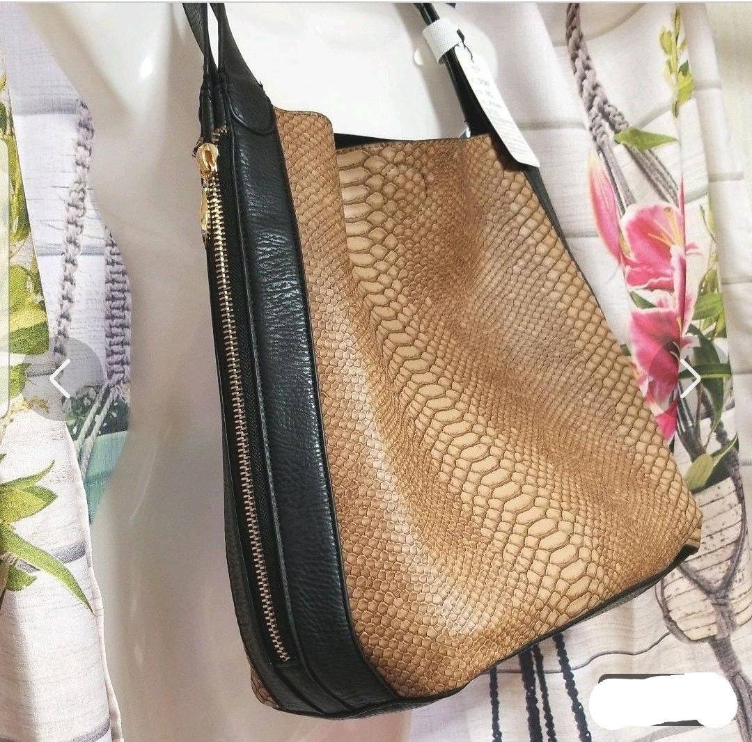 新品 LIBERO ITALYバック|Yahoo!フリマ(旧PayPayフリマ) 新品 LIBERO ITALYバック|Yahoo!フリマ(旧PayPayフリマ)
