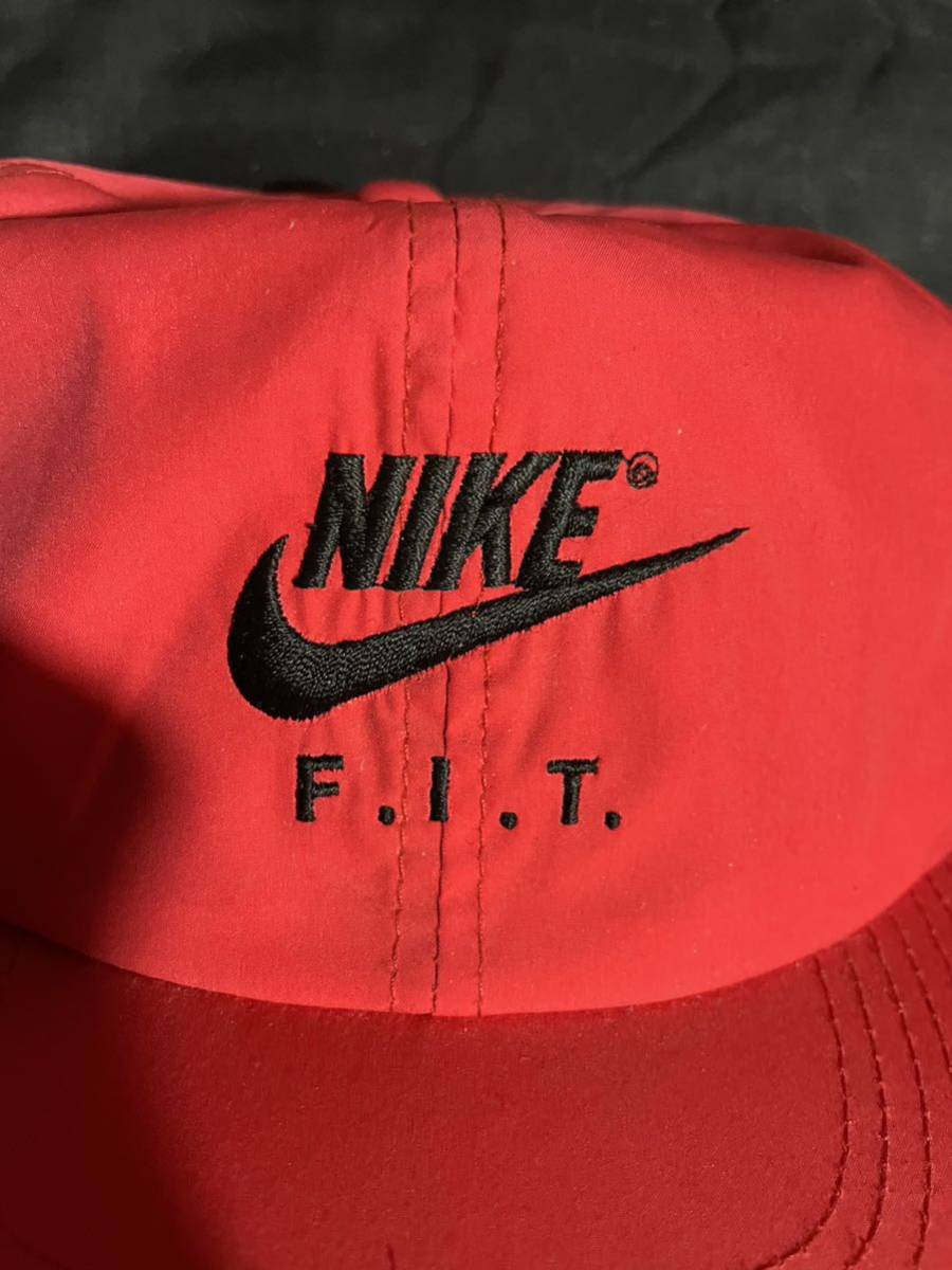 レア 90s 台湾製 ナイキ F.I.T. ポリエステル 刺繍 キャップ レッド ビンテージ NIKE ナイロン CAP made in TAIWAN製 赤 ヴィンテージ 希少