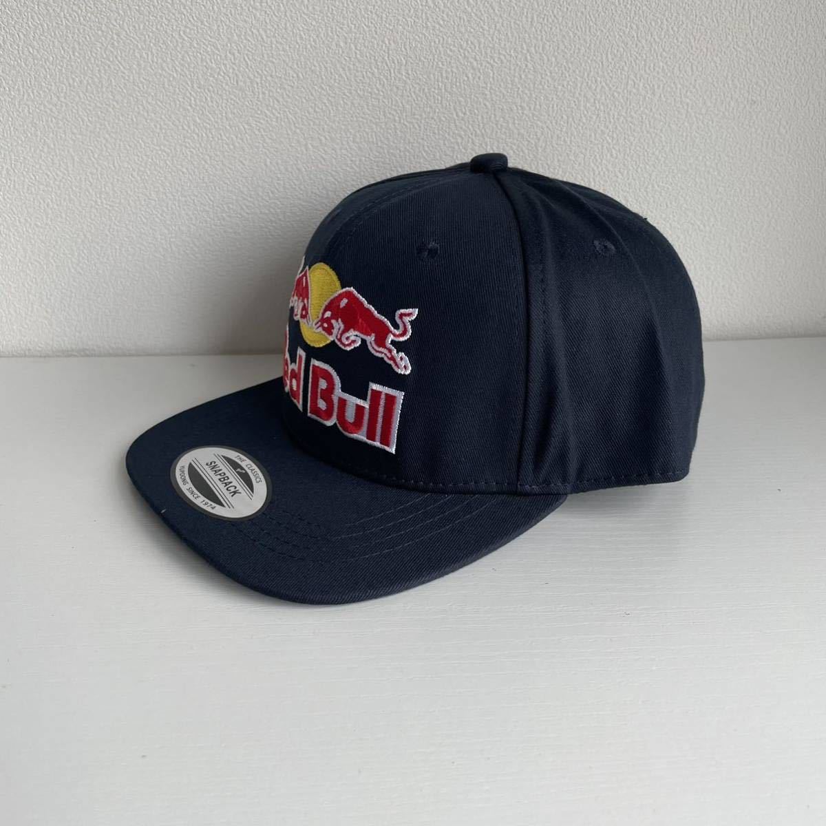 新品　Red bull レッドブル キャップ　ビッグロゴ スナップバックキャップ　調節可能　男女兼用　ネイビー_画像3