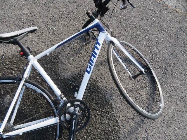 WT☆GIANT DEFY ALUXX 2×8　16段変速ギア　700×25C　　アルミフレーム　ドロップハンドル　ロードバイク_画像9