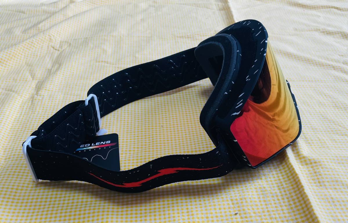 新品・未使用ELECTRIC KLEVELANDⅡ MATTE SPECKLED BLACK RED 新品・未使用ELECTRIC KLEVELANDⅡ MATTE SPECKLED BLACK RED