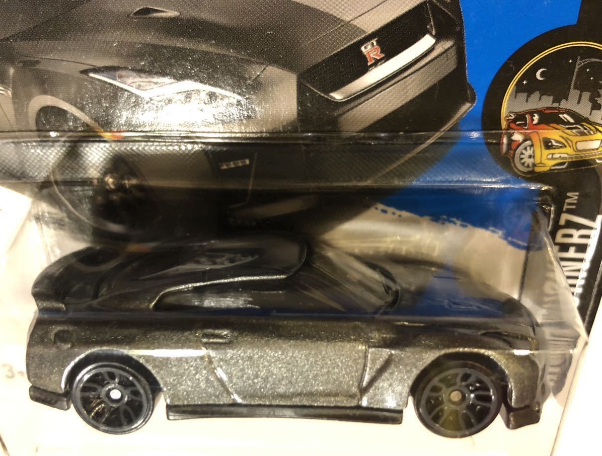 未開封 2017 ホットウィール ショートカード ニッサン スカイライン グレイ GTR Hot Wheels NIGHT BURNERZ '17 NISSAN GT-R R35_画像3