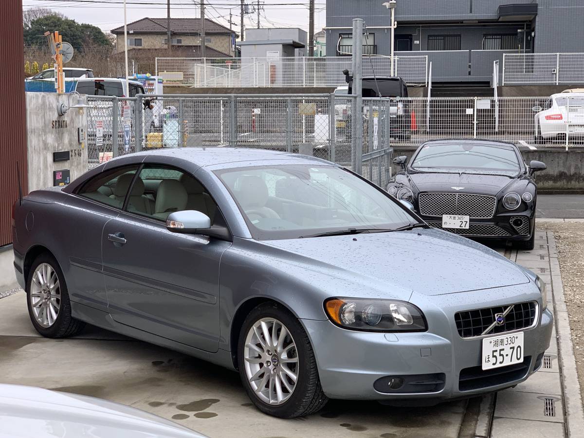 平成19ボルボC70　電動オープン　車検令和6年8月28日　実走行89000キロ　点検整備記録簿　取扱説明書　保証書　スペアキー　程度良好車両_画像2