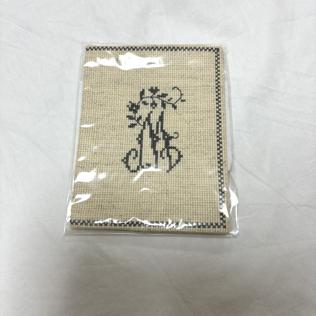フィリピン　ソルト・パヤタス　刺繍　ブックカバー　アイボリー