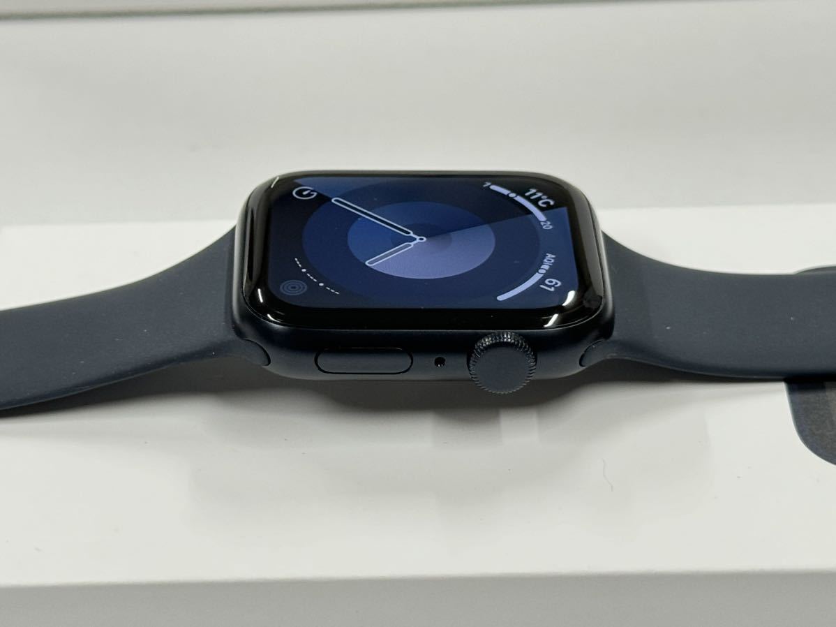 ☆即決 超美品 バッテリー100% Apple Watch SE2 44mm ミッドナイトアルミニウム アップルウォッチ GPSモデル 525_画像4