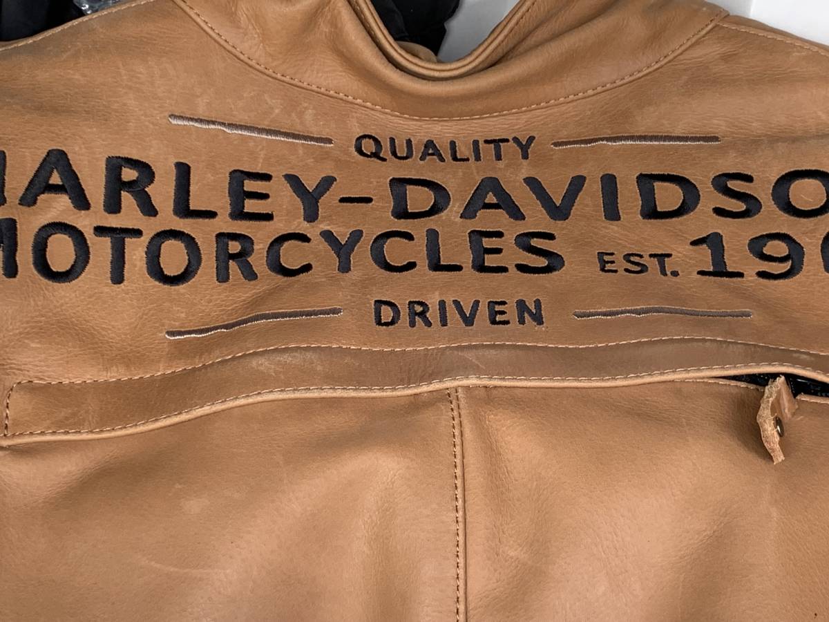 ハーレー　Harley-Davidson　ホイラー3/4　レザーライダースジャケット　ロングタイプ　インナー付き　パット付き　Ｌ　used 良品_画像3