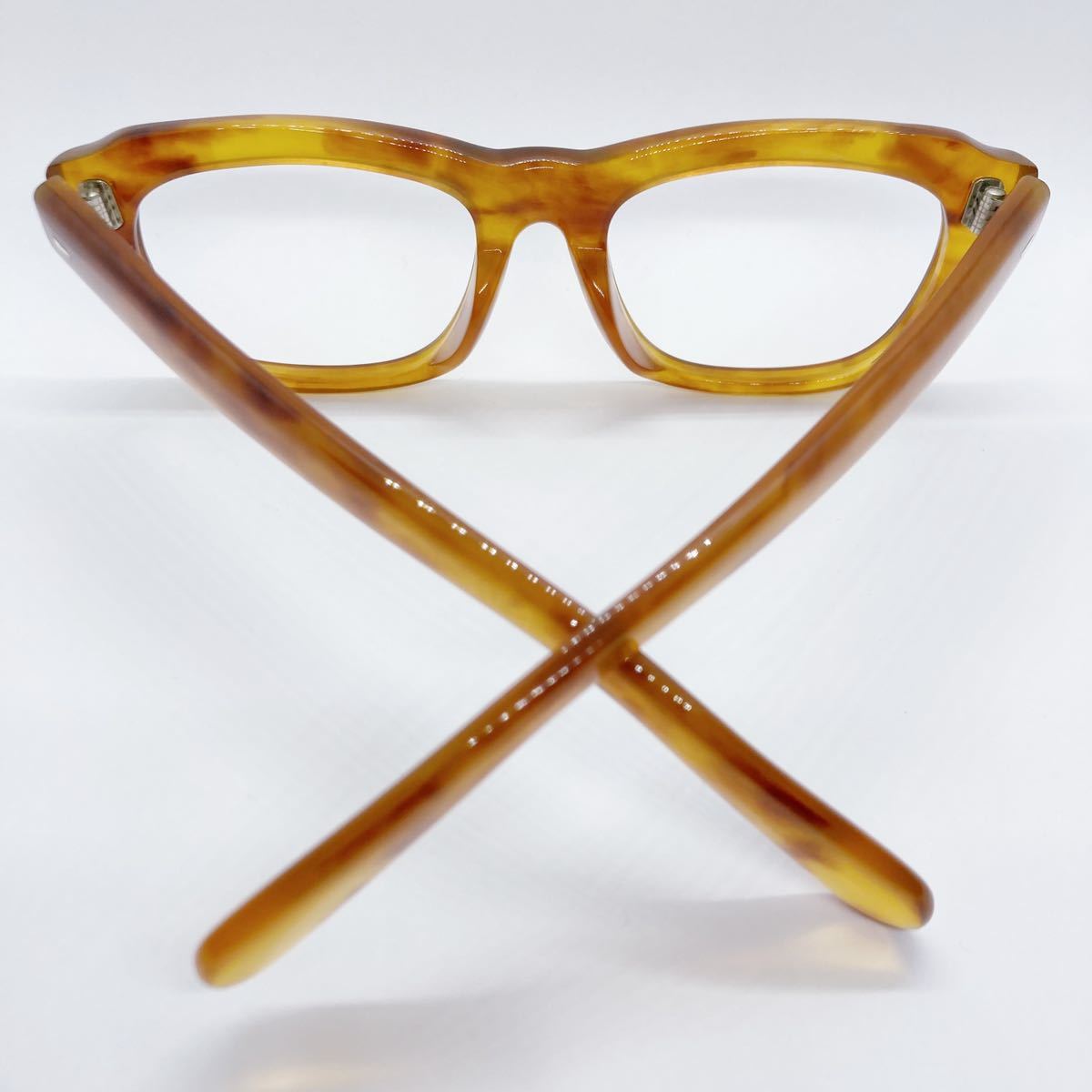 book@ tortoise shell 90 period glasses white ..we Lynn ton dead stock Vintage made in Japan domestic production Crown punt Vintage glasses frame France 18K