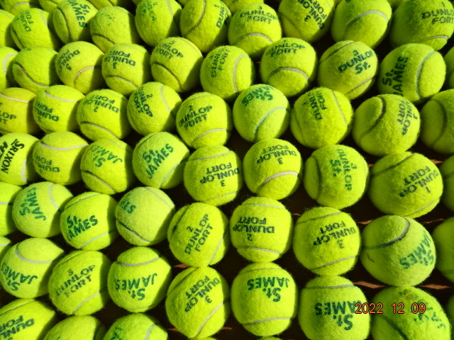 テニスボール（中古）・練習用中古のテニスボール・ＤＵＮＬＯＰ製等・1個で４０球です。_画像3