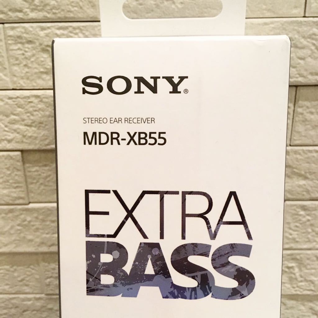 未使用　SONY ソニー　MDR-XB55 ベースブースター採用　小型　高感度の独自開発12mm ステレオイヤーレシーバー　イヤフォン　_画像2