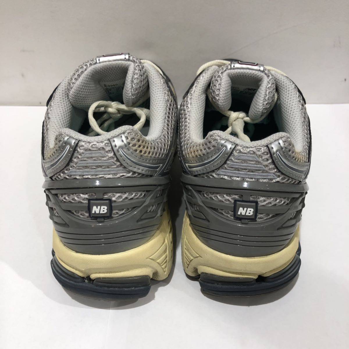 【newbalance】ニューバランス thisisneverthat × New Balance 1906R Gray/Metallic Silver m1906rti メンズ 27.5cm シルバー ts202405_画像3